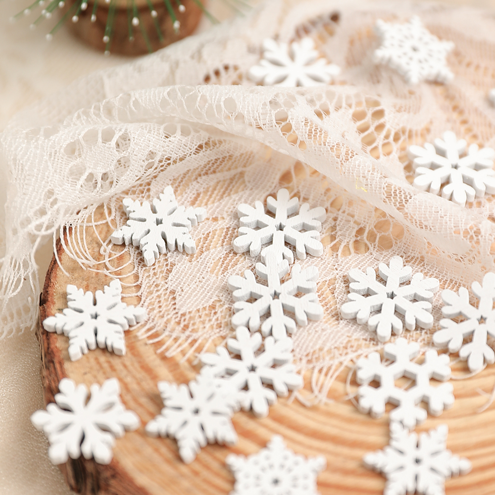 50Pcs White Wooden Snowflake C - Home Improvement News recensie en prijs
